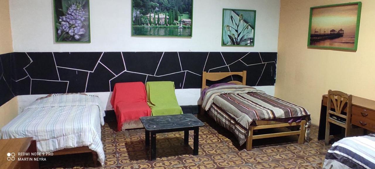 Garden Guest House Trujillo Luaran gambar