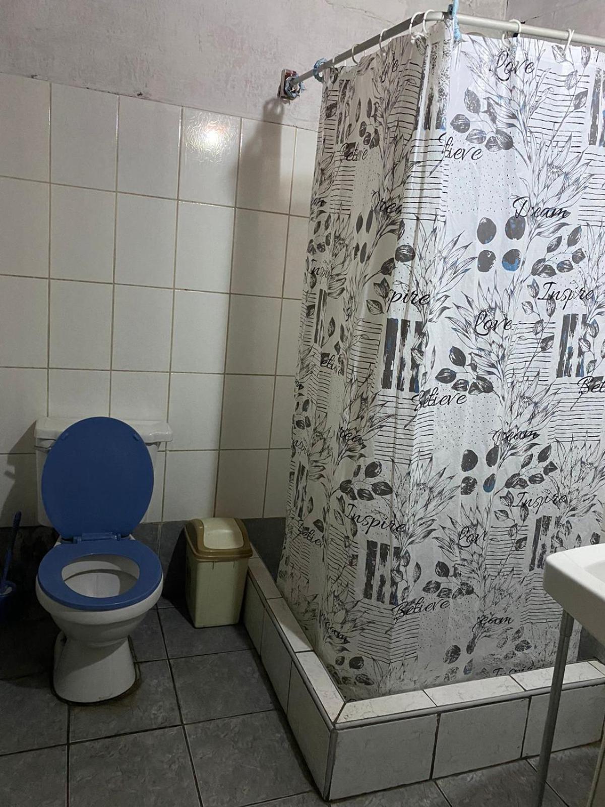 Garden Guest House Trujillo Luaran gambar